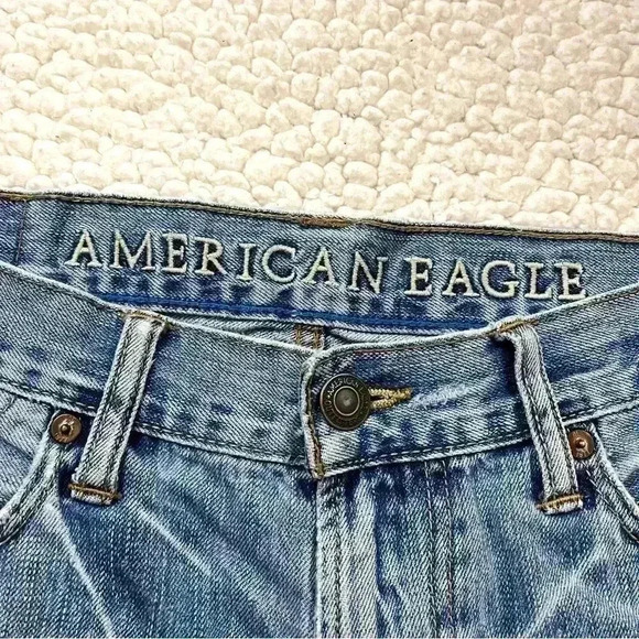 American Eagle Slim Straight Web Cuff Distress Denim Highrise Jean Shorts - Picture 10 of 13